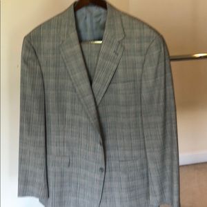 Men’s Hart Schaffer & Marx Suit